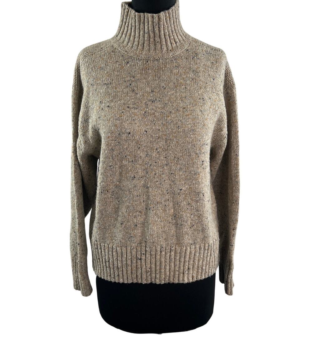 UNIQLO J W Anderson Beige Wool Sweater Ribbed Knit High Neck Size Medium M
